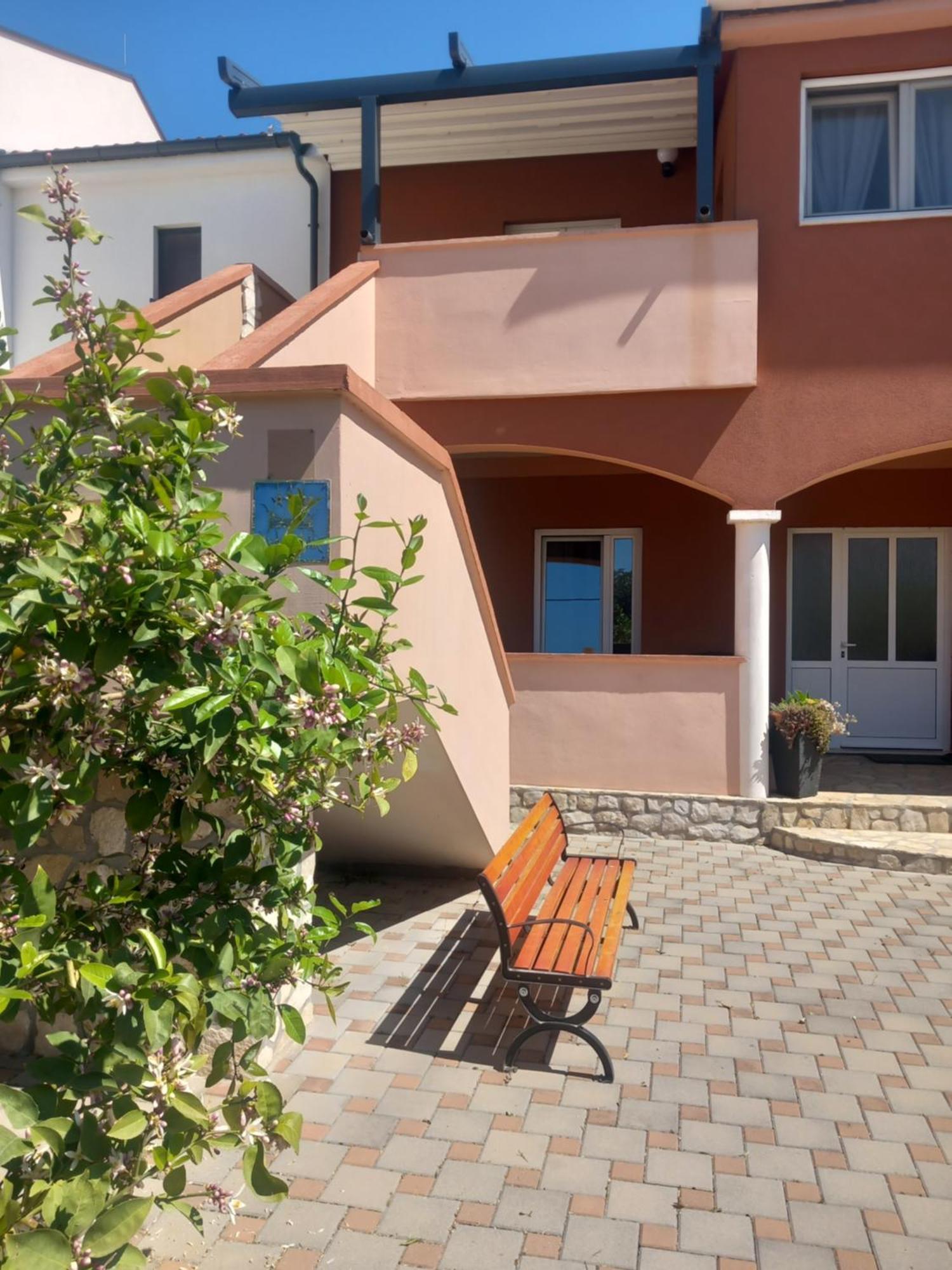 Apartmani Goga Biograd Na Moru Exterior foto